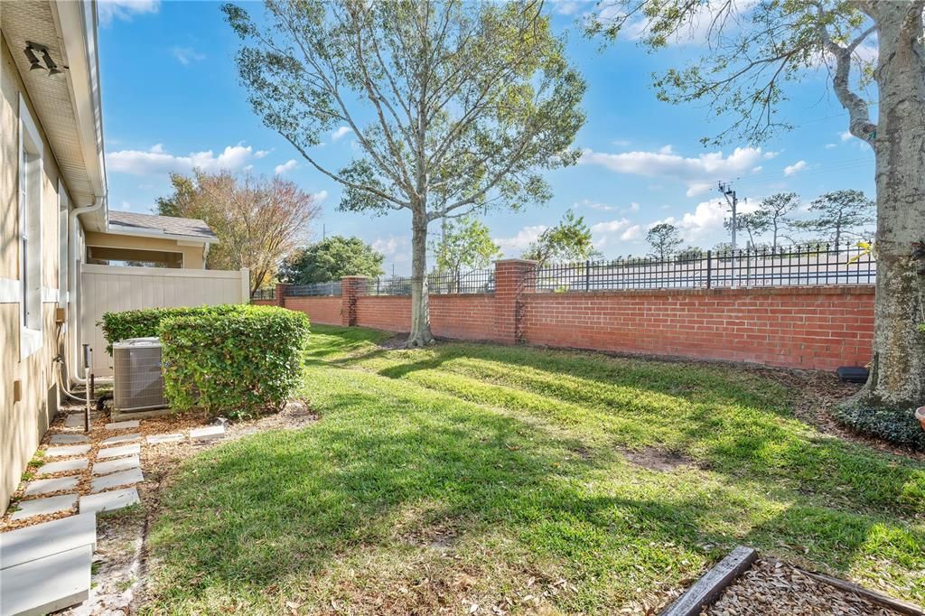 En Renta: $2,950 (3 camas, 2 baños, 1914 Pies cuadrados)