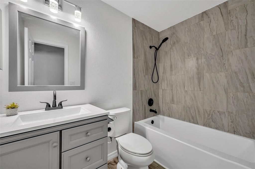 For Sale: $379,900 (3 beds, 2 baths, 1883 Square Feet)