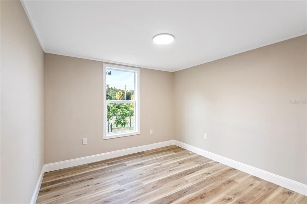 На продажу: $268,888 (3 спален, 2 ванн, 910 Квадратных фут)