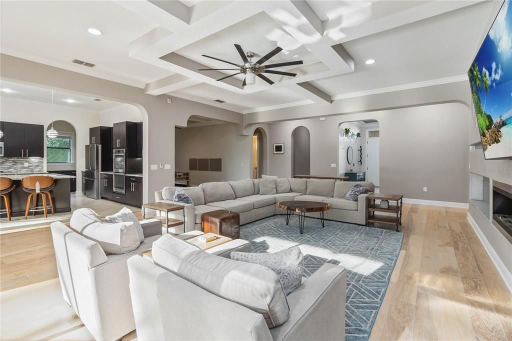 На продажу: $800,000 (4 спален, 3 ванн, 3478 Квадратных фут)