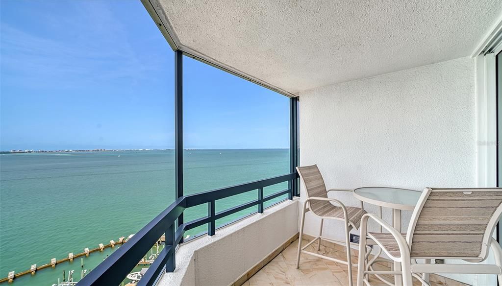 出租: $4,900 (2 贝兹, 2 浴室, 1729 平方英尺)