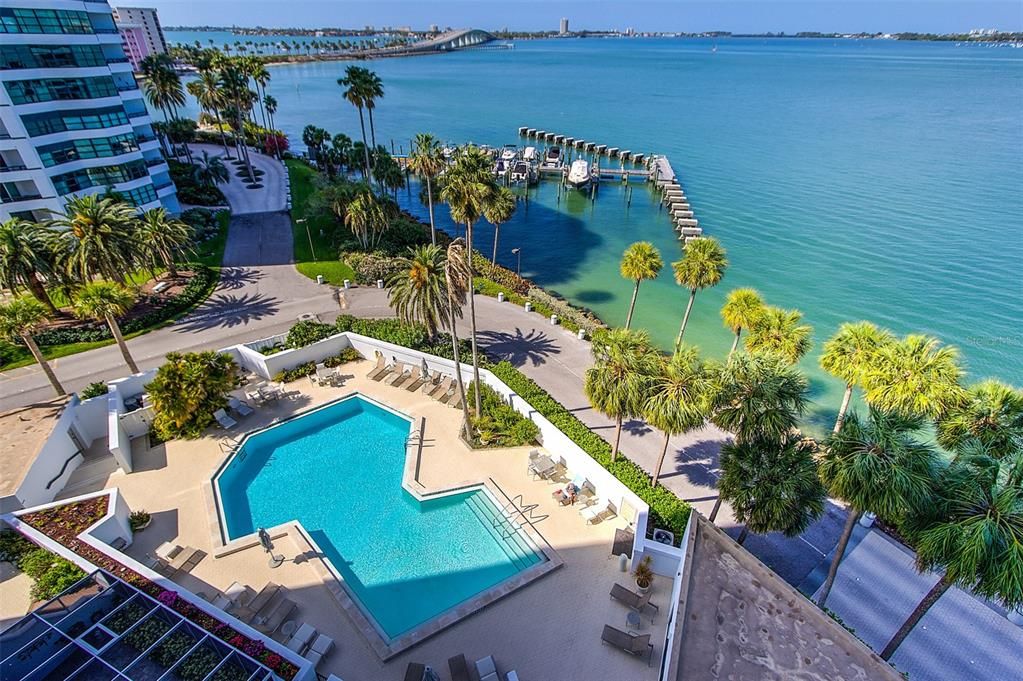 出租: $4,900 (2 贝兹, 2 浴室, 1729 平方英尺)