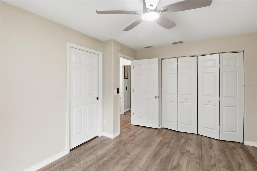 待售: $234,000 (3 贝兹, 2 浴室, 1603 平方英尺)