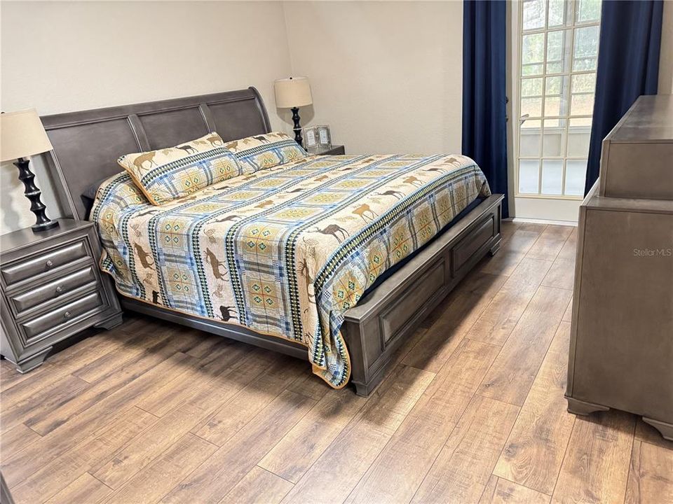 待售: $234,000 (3 贝兹, 2 浴室, 1603 平方英尺)