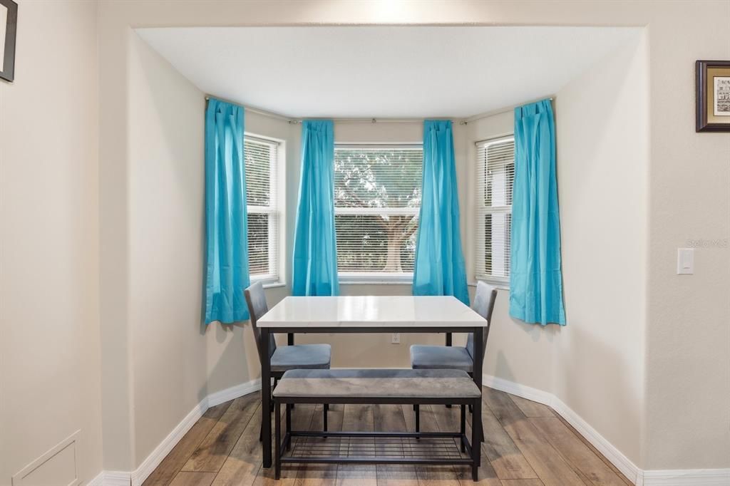 待售: $234,000 (3 贝兹, 2 浴室, 1603 平方英尺)