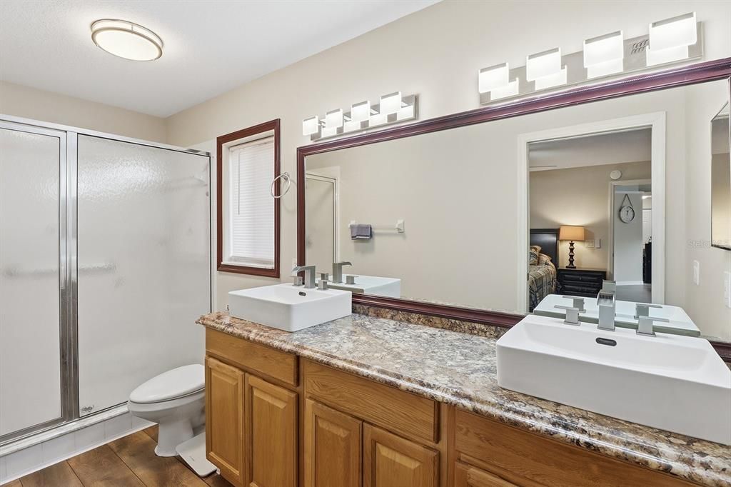 待售: $234,000 (3 贝兹, 2 浴室, 1603 平方英尺)