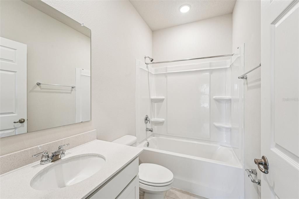 待售: $319,990 (3 贝兹, 2 浴室, 1588 平方英尺)