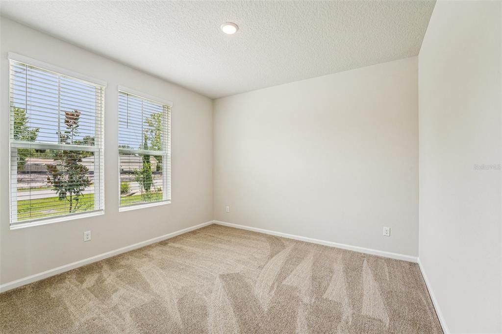 待售: $319,990 (3 贝兹, 2 浴室, 1588 平方英尺)