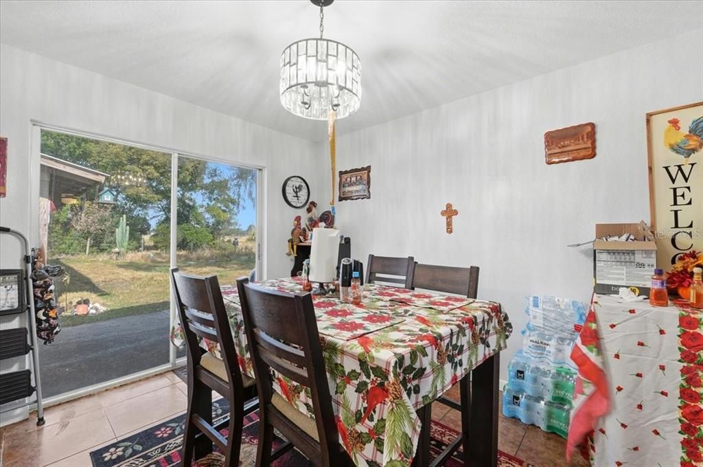 For Sale: $369,000 (4 beds, 2 baths, 1800 Square Feet)