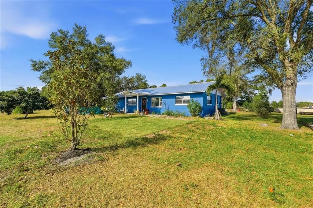 For Sale: $369,000 (4 beds, 2 baths, 1800 Square Feet)