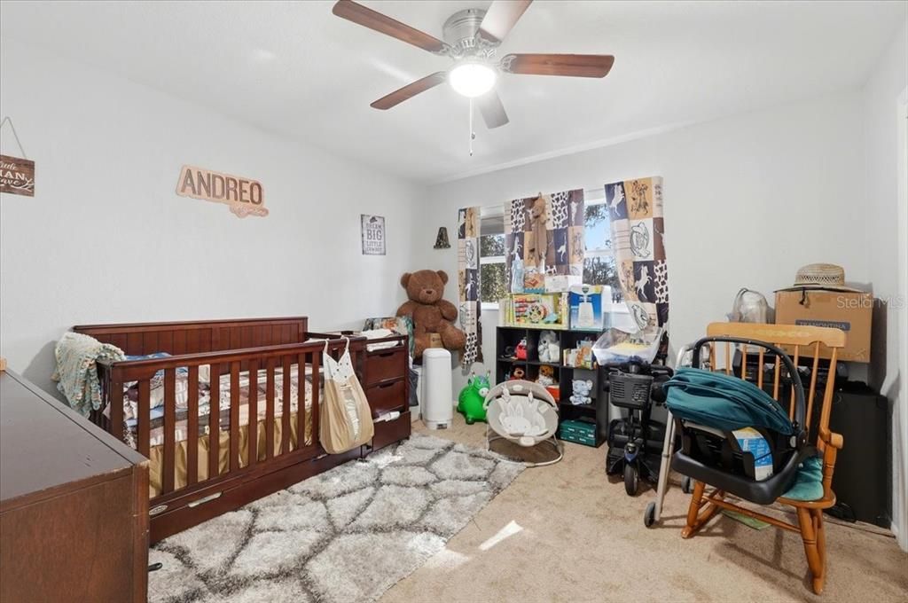 For Sale: $369,000 (4 beds, 2 baths, 1800 Square Feet)