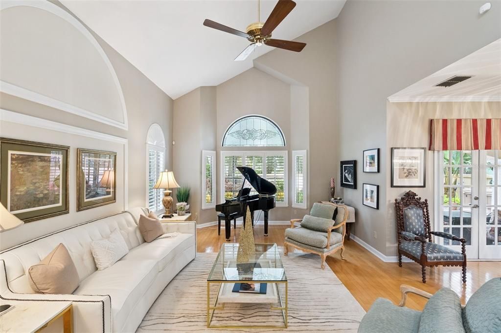 For Sale: $675,000 (4 beds, 3 baths, 3280 Square Feet)