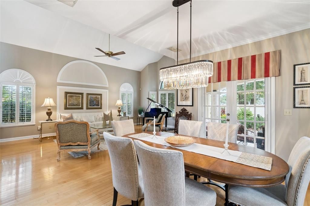 For Sale: $675,000 (4 beds, 3 baths, 3280 Square Feet)