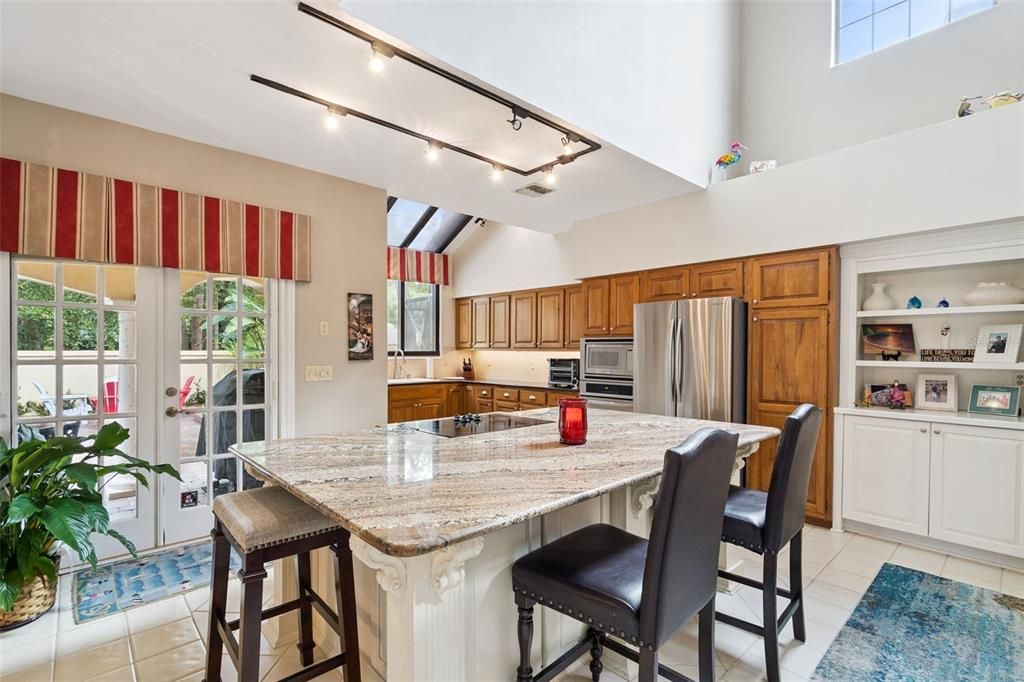 For Sale: $675,000 (4 beds, 3 baths, 3280 Square Feet)