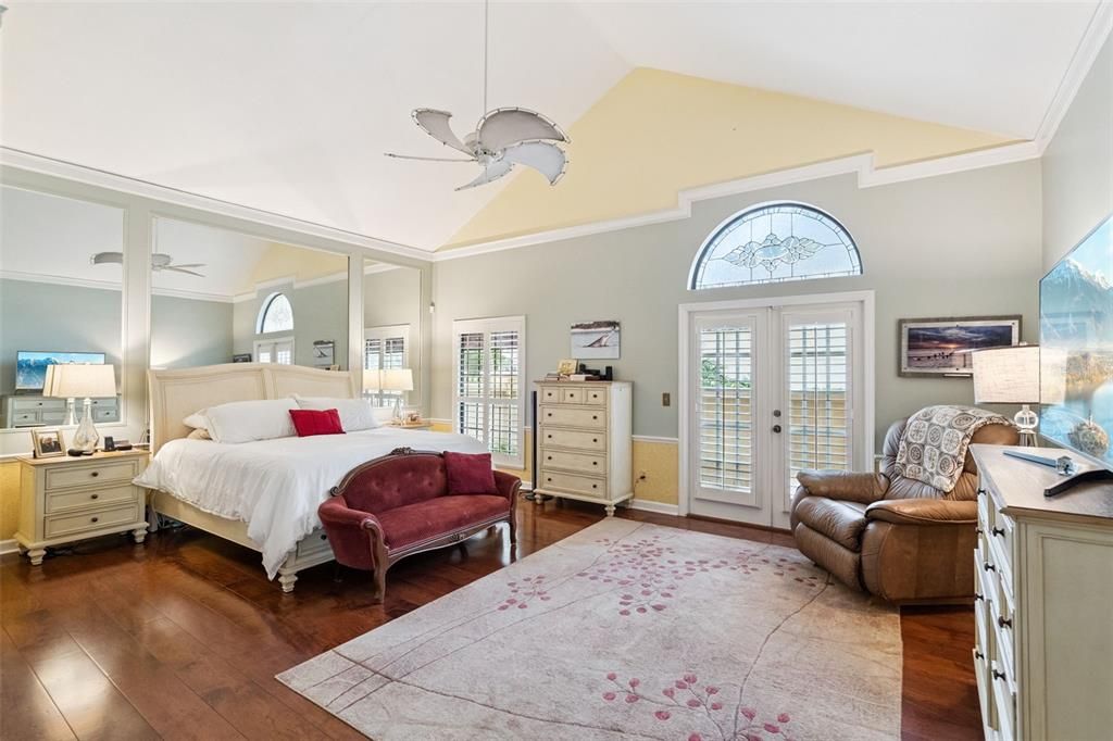 For Sale: $675,000 (4 beds, 3 baths, 3280 Square Feet)