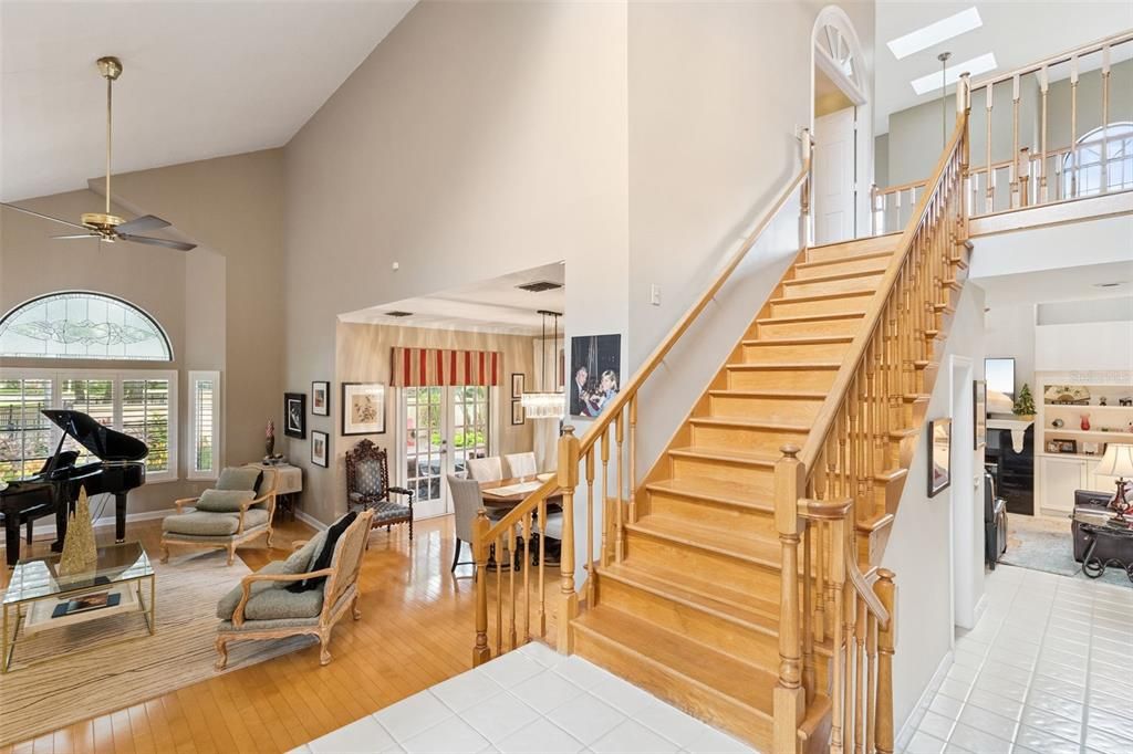 For Sale: $675,000 (4 beds, 3 baths, 3280 Square Feet)