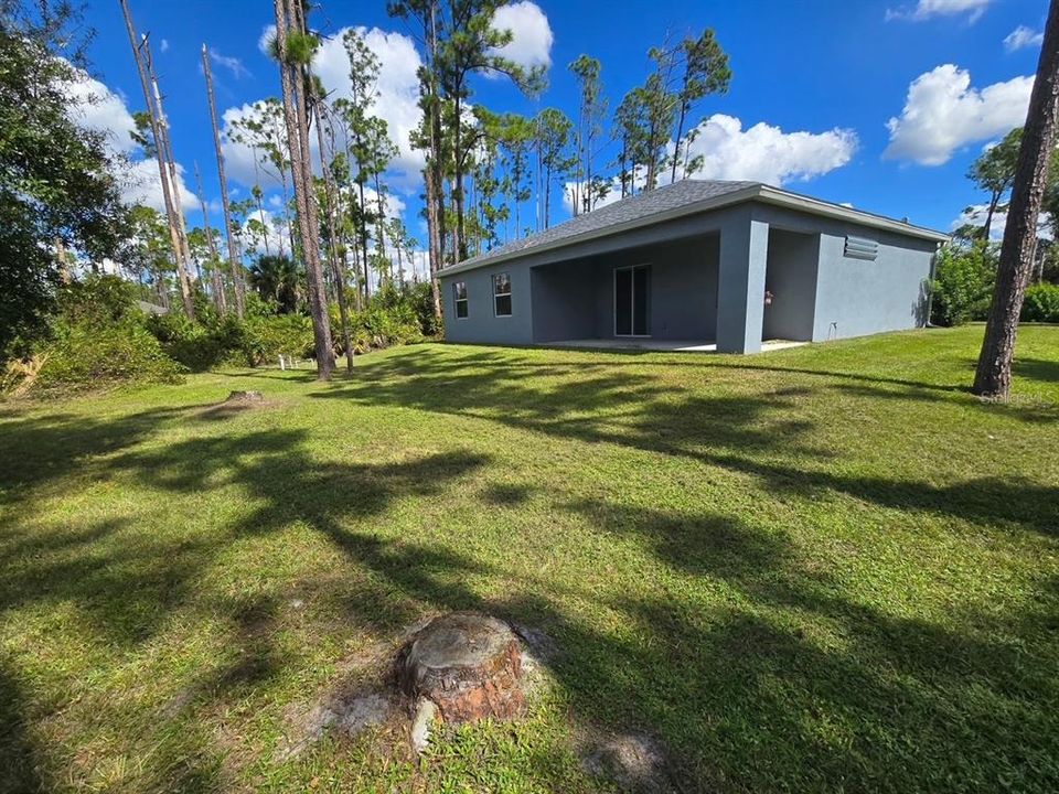 For Rent: $1,950 (3 beds, 2 baths, 1477 Square Feet)