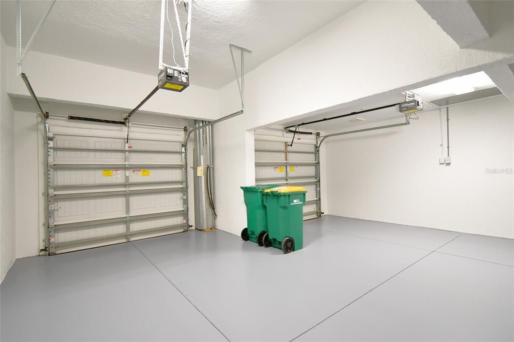 En Venta: $974,000 (3 camas, 3 baños, 2743 Pies cuadrados)