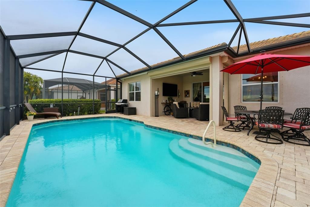 На продажу: $579,500 (3 спален, 2 ванн, 1900 Квадратных фут)