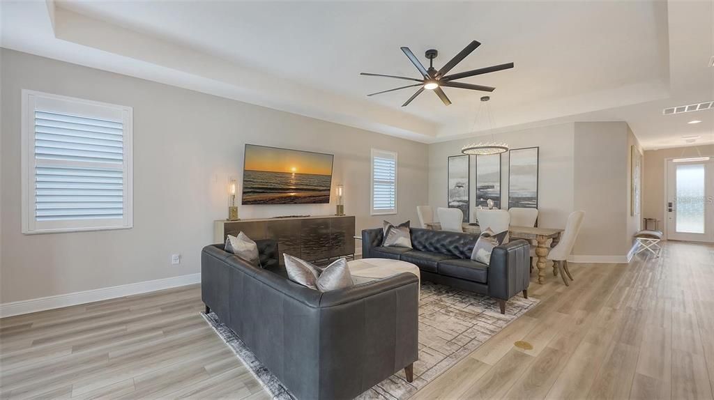 For Rent: $4,750 (3 beds, 2 baths, 1980 Square Feet)