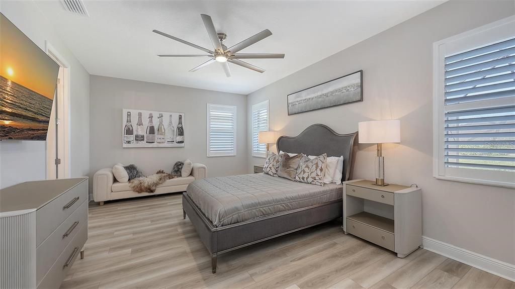 For Rent: $4,750 (3 beds, 2 baths, 1980 Square Feet)