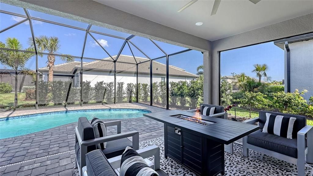 For Rent: $4,750 (3 beds, 2 baths, 1980 Square Feet)