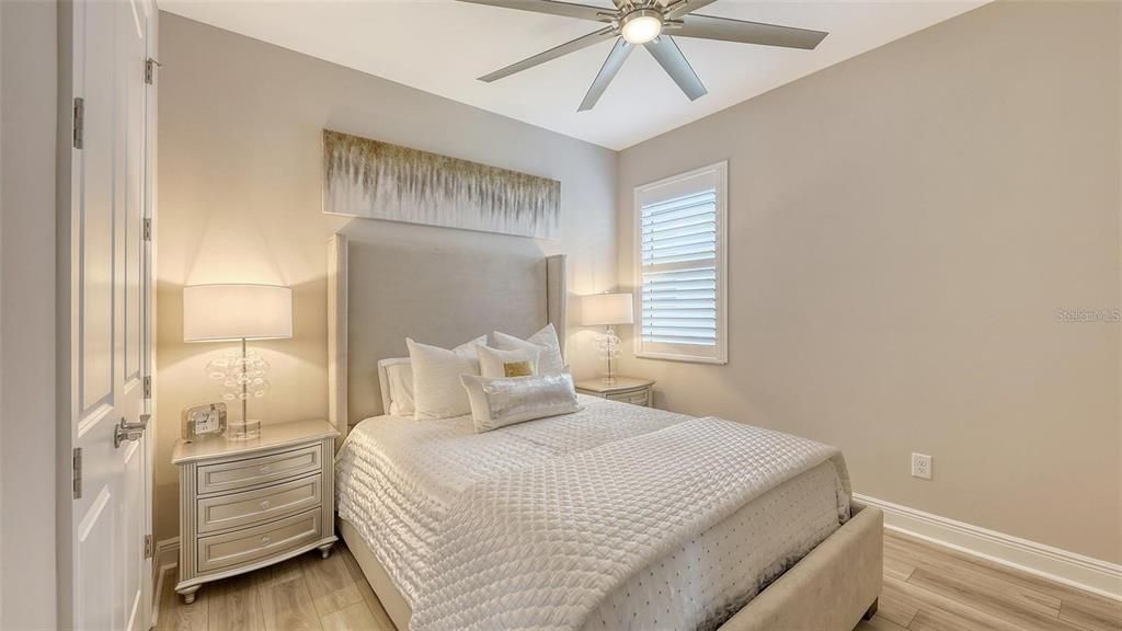 For Rent: $4,750 (3 beds, 2 baths, 1980 Square Feet)