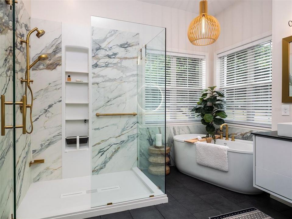 En Venta: $2,159,000 (3 camas, 3 baños, 2758 Pies cuadrados)