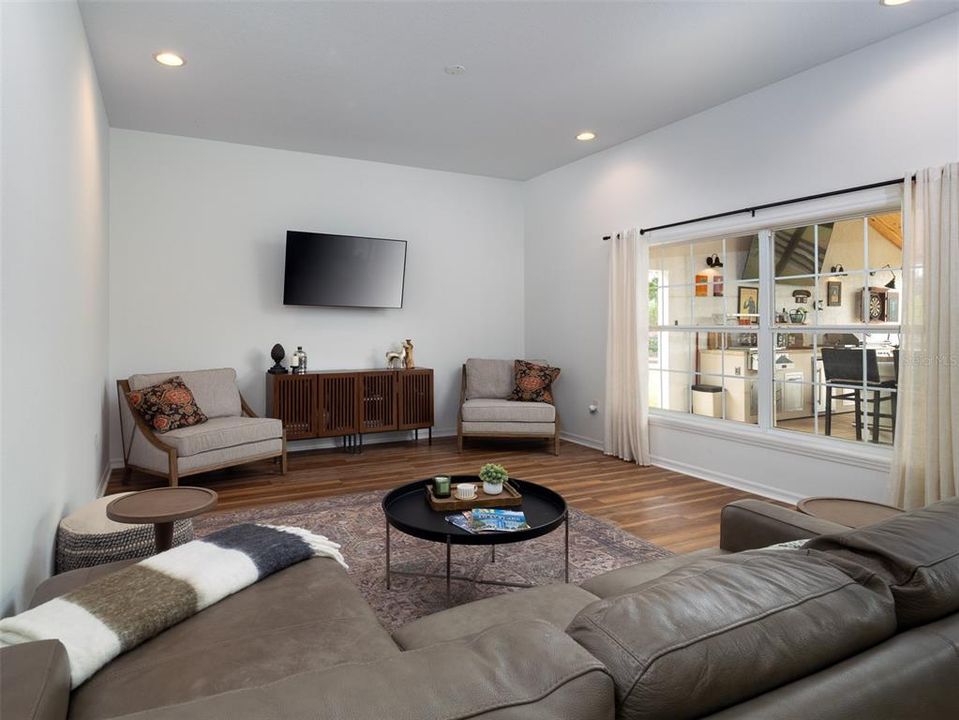 En Venta: $2,159,000 (3 camas, 3 baños, 2758 Pies cuadrados)