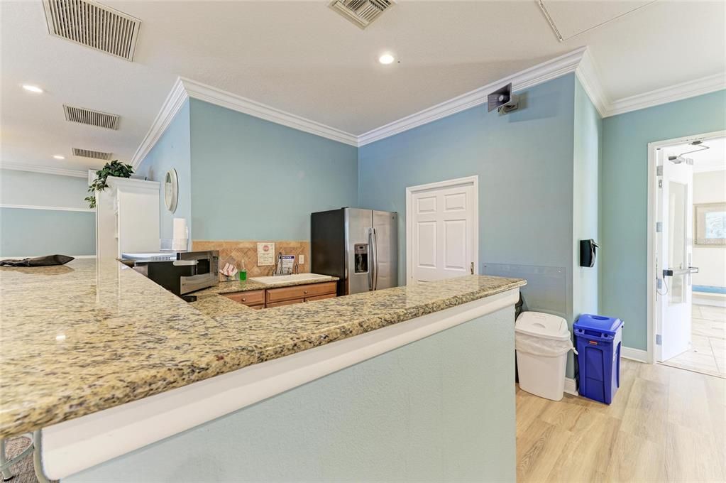 For Sale: $325,000 (3 beds, 2 baths, 1627 Square Feet)