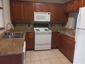 For Rent: $1,800 (2 beds, 2 baths, 1560 Square Feet)
