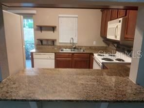 For Rent: $1,800 (2 beds, 2 baths, 1560 Square Feet)