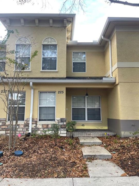 For Rent: $1,800 (2 beds, 2 baths, 1560 Square Feet)