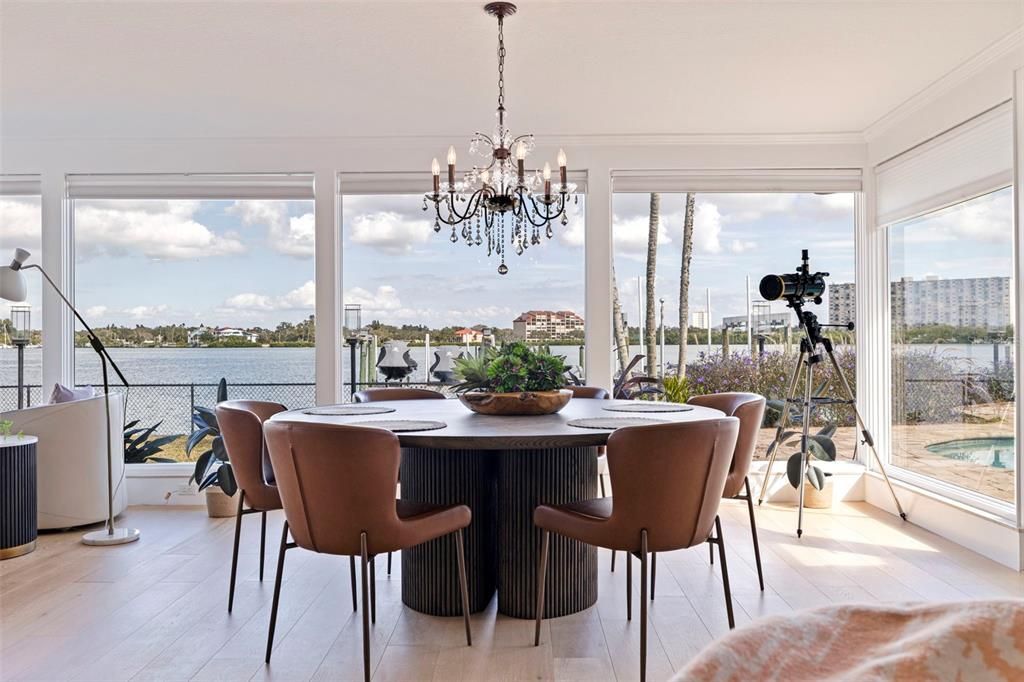 En Venta: $1,890,000 (3 camas, 2 baños, 2554 Pies cuadrados)