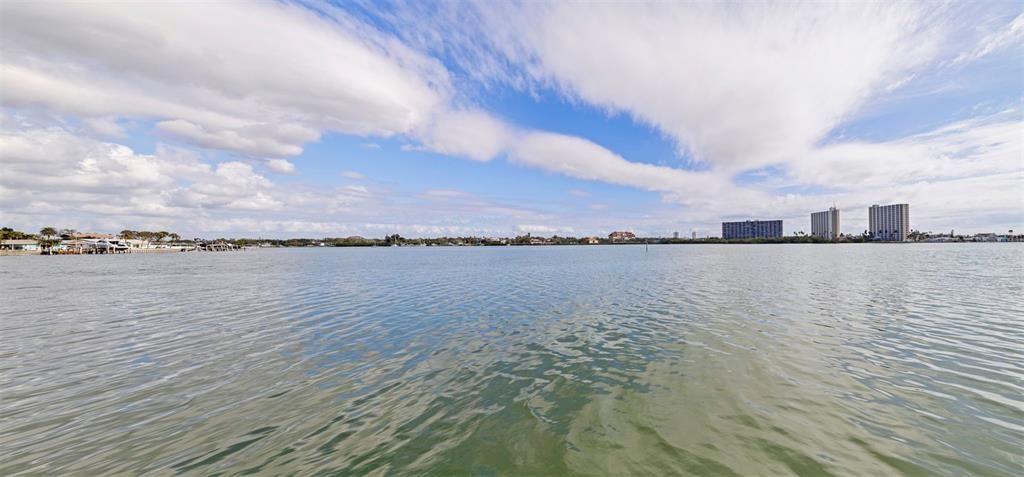 En Venta: $1,890,000 (3 camas, 2 baños, 2554 Pies cuadrados)