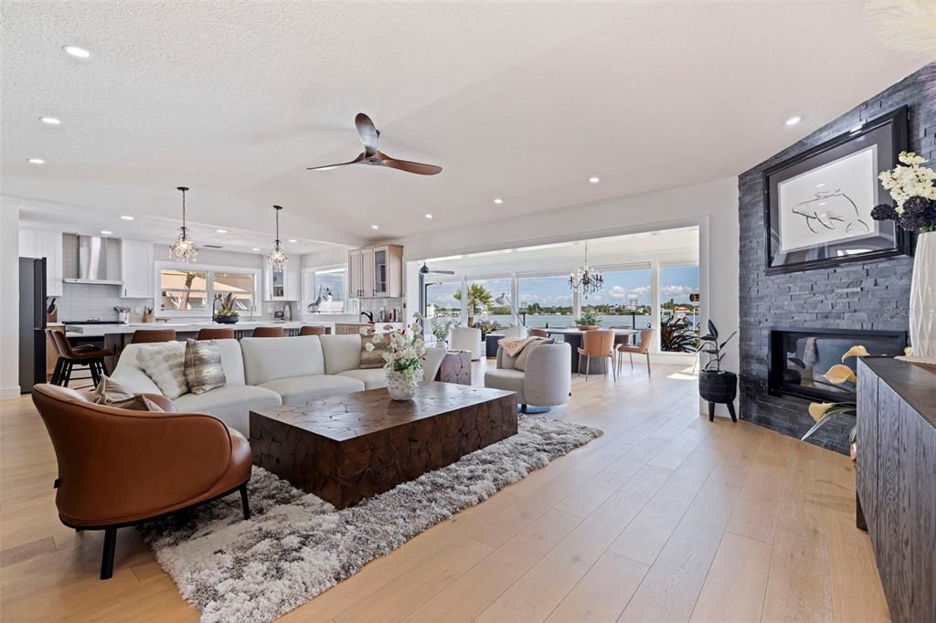 En Venta: $1,890,000 (3 camas, 2 baños, 2554 Pies cuadrados)