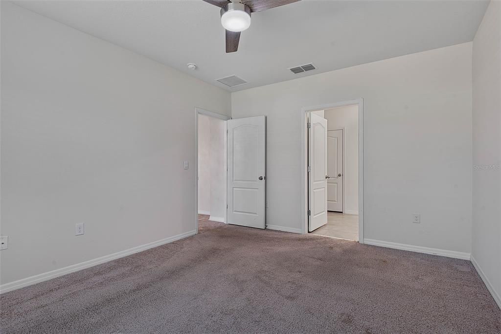 For Sale: $330,000 (4 beds, 2 baths, 1846 Square Feet)