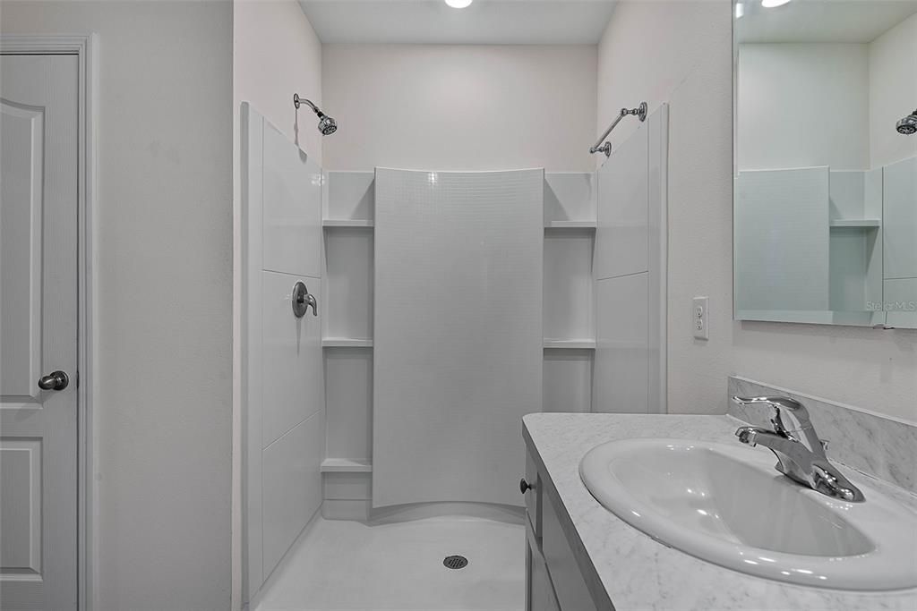 For Sale: $330,000 (4 beds, 2 baths, 1846 Square Feet)