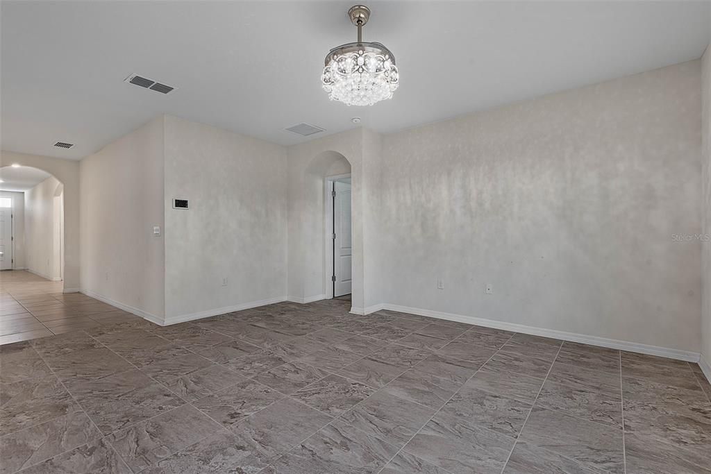 For Sale: $330,000 (4 beds, 2 baths, 1846 Square Feet)