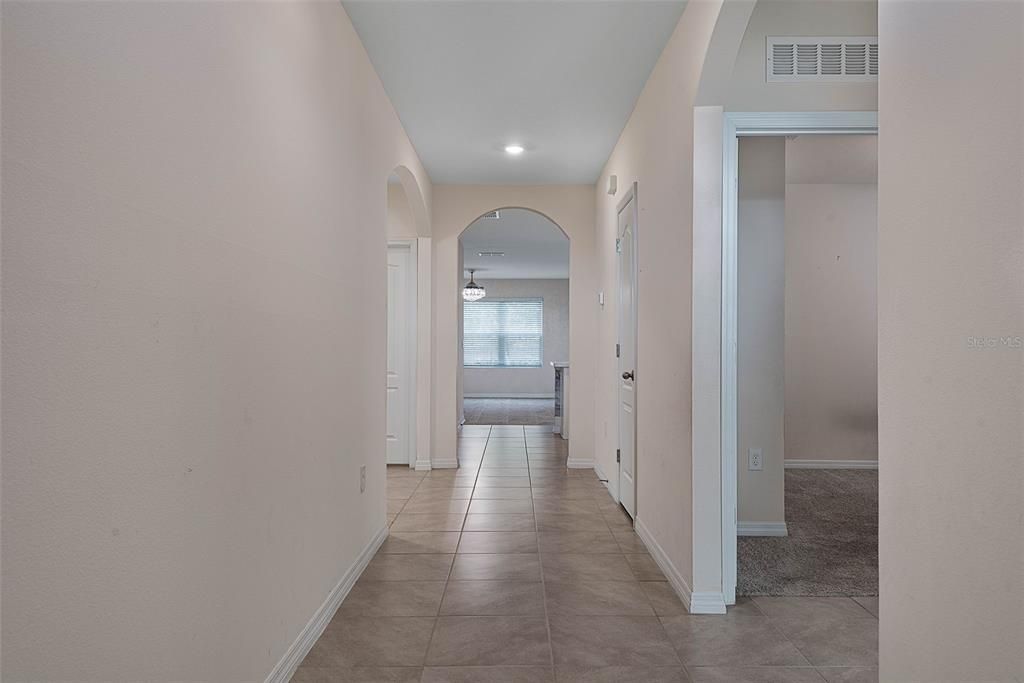 For Sale: $330,000 (4 beds, 2 baths, 1846 Square Feet)