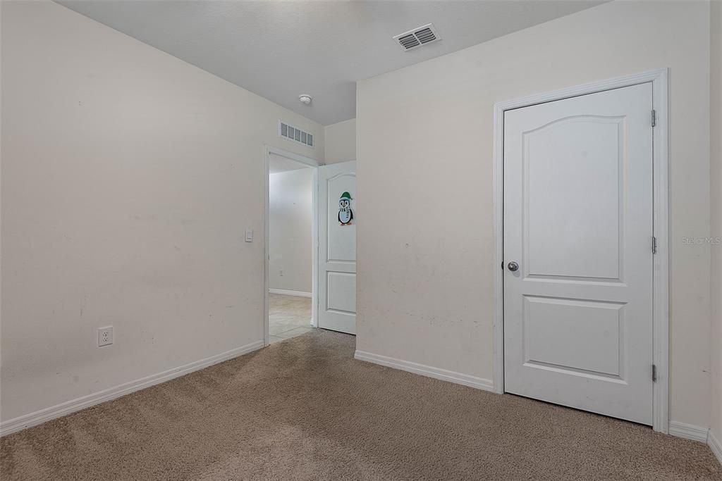 For Sale: $330,000 (4 beds, 2 baths, 1846 Square Feet)