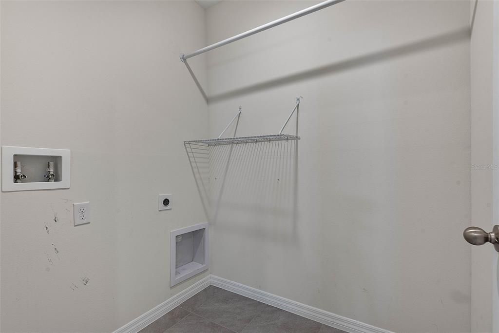 For Sale: $330,000 (4 beds, 2 baths, 1846 Square Feet)