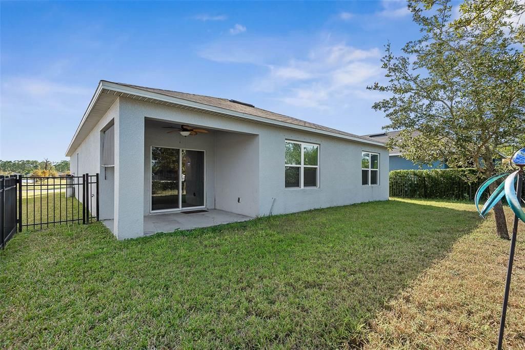 For Sale: $330,000 (4 beds, 2 baths, 1846 Square Feet)