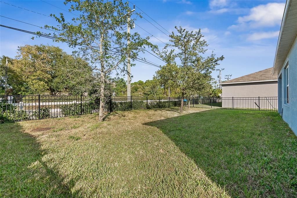 For Sale: $330,000 (4 beds, 2 baths, 1846 Square Feet)