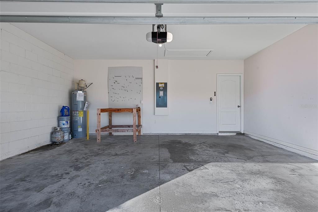 For Sale: $330,000 (4 beds, 2 baths, 1846 Square Feet)