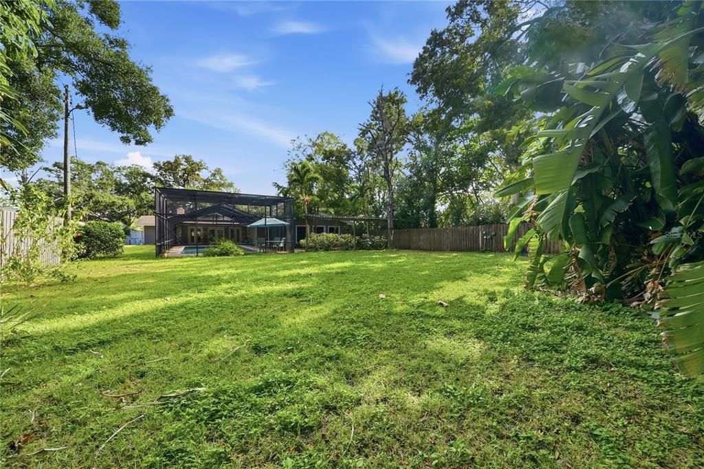 For Sale: $800,000 (4 beds, 3 baths, 2658 Square Feet)