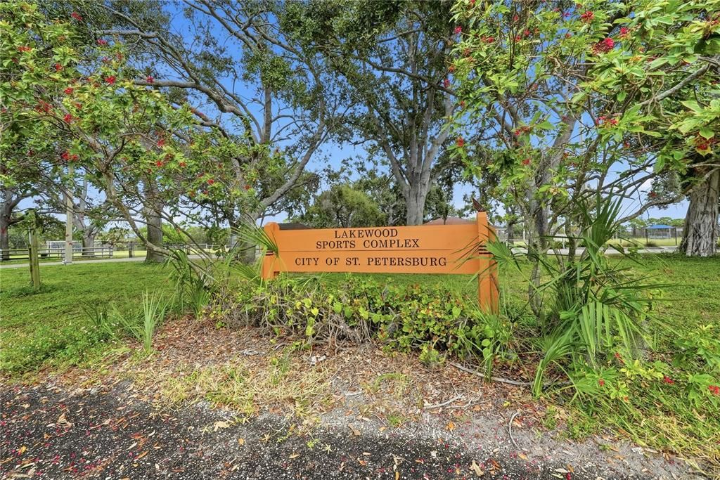 For Sale: $800,000 (4 beds, 3 baths, 2658 Square Feet)