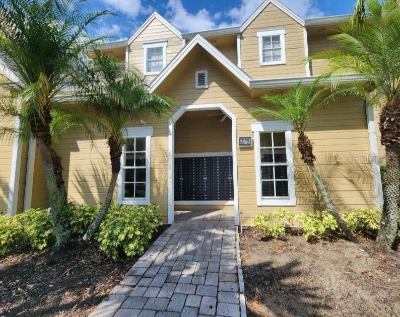 For Rent: $1,200 (1 beds, 1 baths, 742 Square Feet)