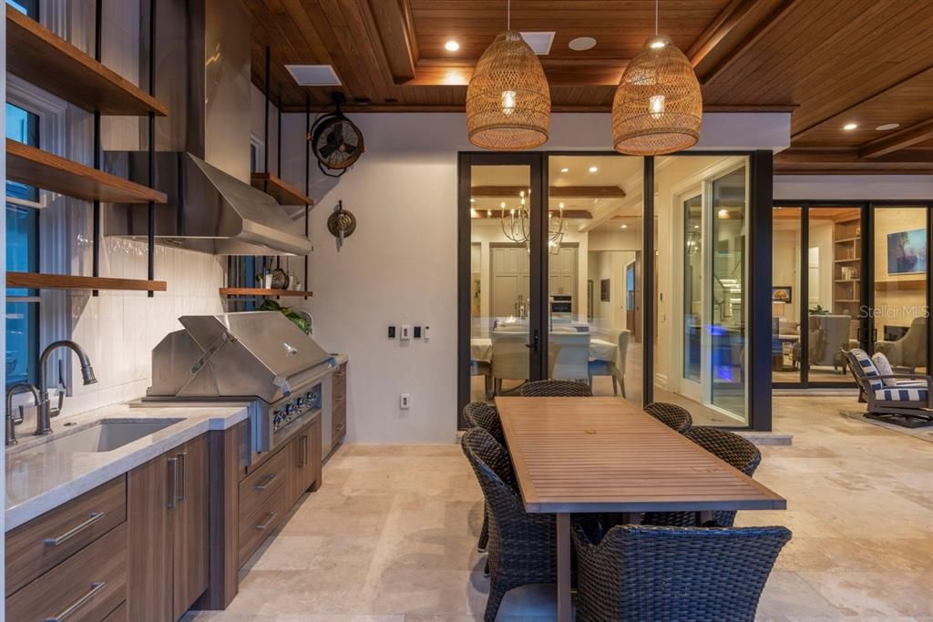 En Venta: $12,750,000 (6 camas, 6 baños, 7177 Pies cuadrados)