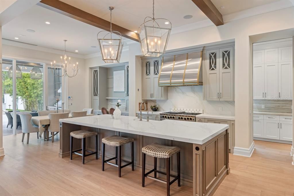 En Venta: $12,750,000 (6 camas, 6 baños, 7177 Pies cuadrados)